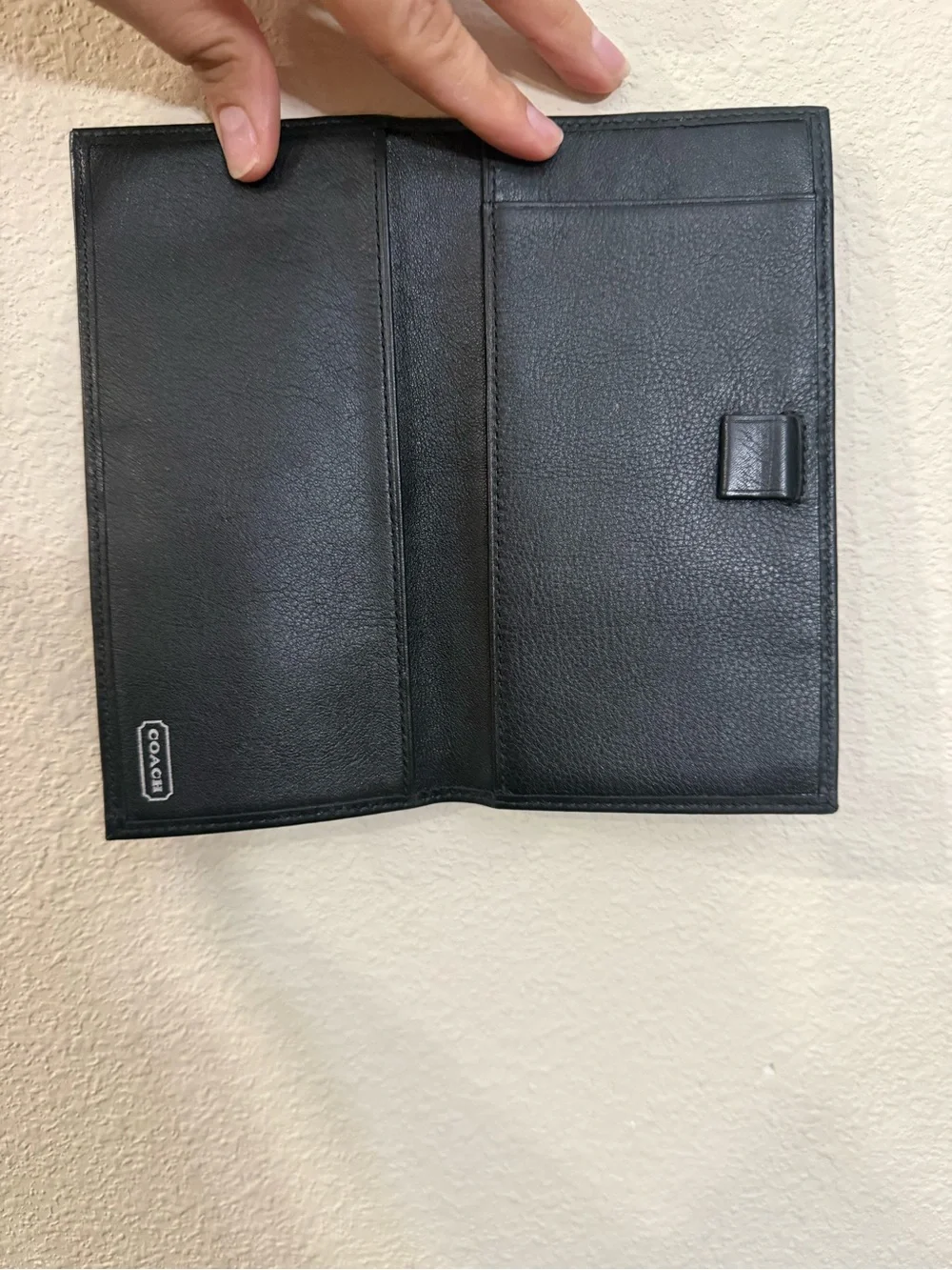 Coach Black Leather Men's Long Wallet with Contrast Stitching